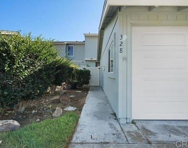328 Winsome Place - Photo Thumbnail 5
