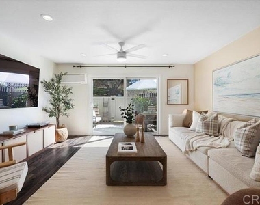 328 Winsome Place - Photo Thumbnail 11
