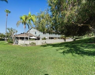 328 Winsome Place - Photo Thumbnail 22