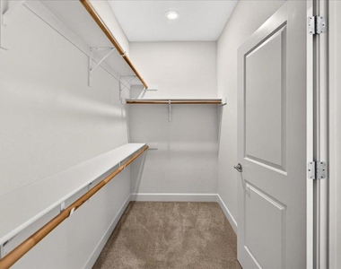 5972 Reddick Loop - Photo Thumbnail 39