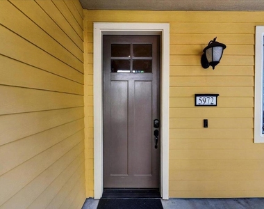 5972 Reddick Loop - Photo Thumbnail 5