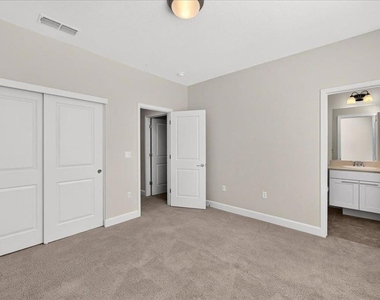 5972 Reddick Loop - Photo Thumbnail 29