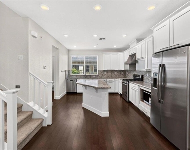5972 Reddick Loop - Photo Thumbnail 15