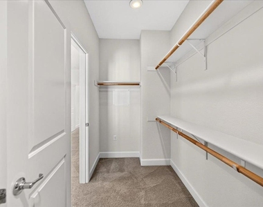 5972 Reddick Loop - Photo Thumbnail 44