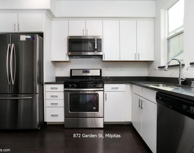 872 Garden Street - Photo Thumbnail 2