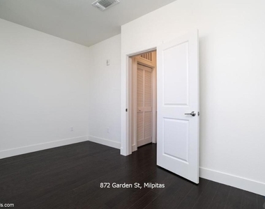 872 Garden Street - Photo Thumbnail 11