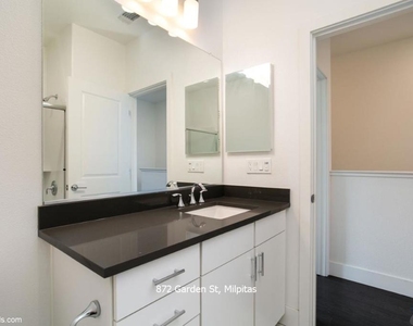 872 Garden Street - Photo Thumbnail 13