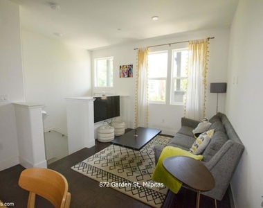872 Garden Street - Photo Thumbnail 6