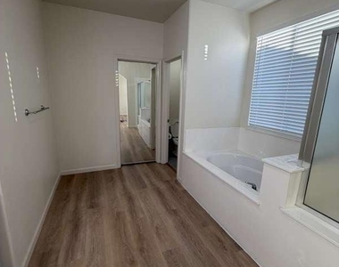 2617 Ranchwood Drive - Photo Thumbnail 20