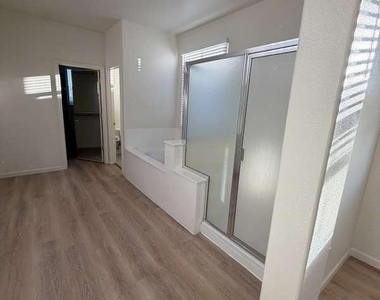 2617 Ranchwood Drive - Photo Thumbnail 19