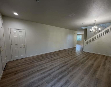 2617 Ranchwood Drive - Photo Thumbnail 4