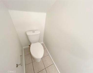 10255 Tujunga Canyon Boulevard - Photo Thumbnail 8
