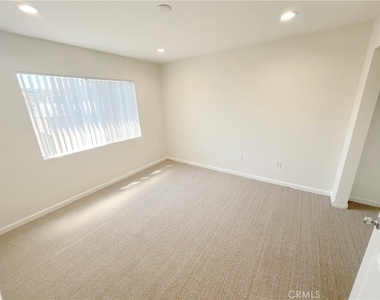 10255 Tujunga Canyon Boulevard - Photo Thumbnail 10