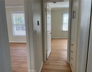 1623 A 3rd Street - Photo Thumbnail 8