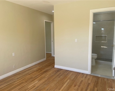 1623 A 3rd Street - Photo Thumbnail 16