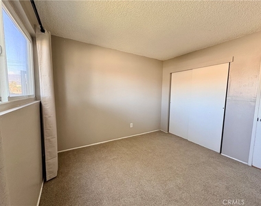 4926 Maine Avenue - Photo Thumbnail 11