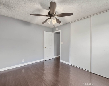 645 Scott Place - Photo Thumbnail 6