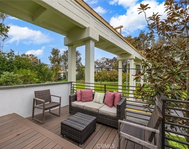 2801 Bayside Drive - Photo Thumbnail 35