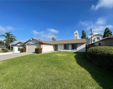 21333 E Venton Street - Photo Thumbnail 1