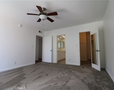 6251 Coldwater Canyon - Photo Thumbnail 13