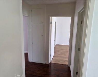706 E Harvard Street - Photo Thumbnail 13