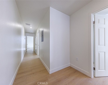 1642 Murchison Street - Photo Thumbnail 15
