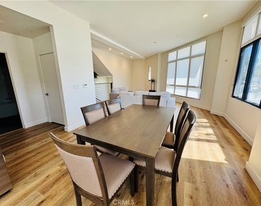501 N Santa Anita - Photo Thumbnail 4