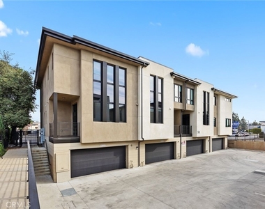 501 N Santa Anita - Photo Thumbnail 1