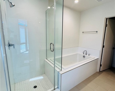 501 N Santa Anita - Photo Thumbnail 9