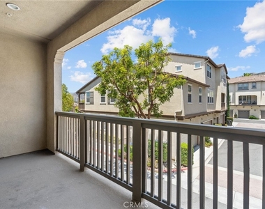 902 N Botanica Lane - Photo Thumbnail 17