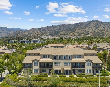 902 N Botanica Lane - Photo Thumbnail 35