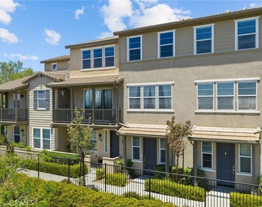 902 N Botanica Lane - Photo Thumbnail 38
