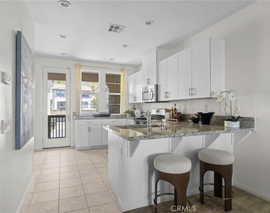 902 N Botanica Lane - Photo Thumbnail 10