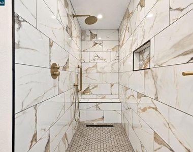 1325 Sumac Cir - Photo Thumbnail 23