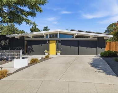 1279 Lancashire Dr - Photo Thumbnail 82