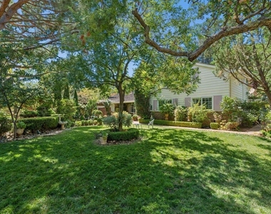895 Mitchell Canyon Rd - Photo Thumbnail 5