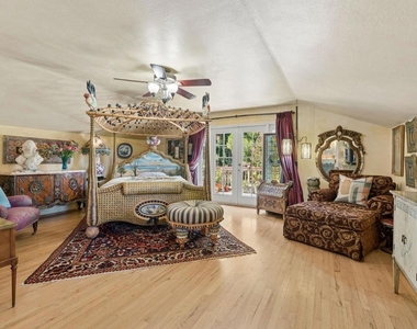 895 Mitchell Canyon Rd - Photo Thumbnail 17