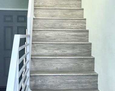 8620 Melvil Street - Photo Thumbnail 16