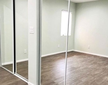 8620 Melvil Street - Photo Thumbnail 13