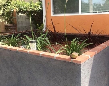 8620 Melvil Street - Photo Thumbnail 20