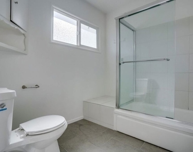 629 Hardin Drive - Photo Thumbnail 12