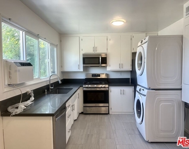 629 Hardin Drive - Photo Thumbnail 6