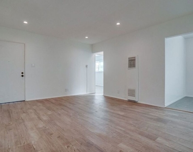 629 Hardin Drive - Photo Thumbnail 2