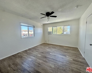 629 Hardin Drive - Photo Thumbnail 9