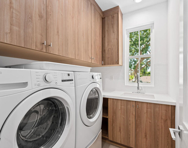 4120 Coolidge Avenue - Photo Thumbnail 12