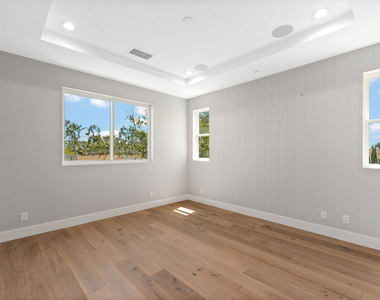 4120 Coolidge Avenue - Photo Thumbnail 7