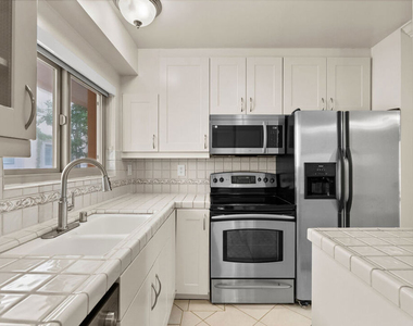 1000 S Westgate Avenue - Photo Thumbnail 11