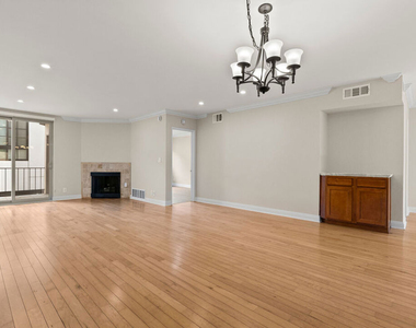 1000 S Westgate Avenue - Photo Thumbnail 7