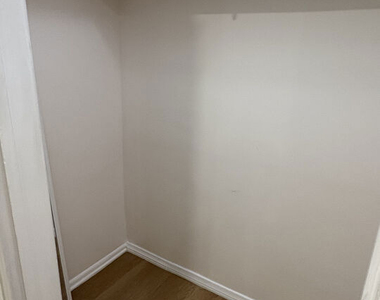 828 Lincoln Boulevard - Photo Thumbnail 9