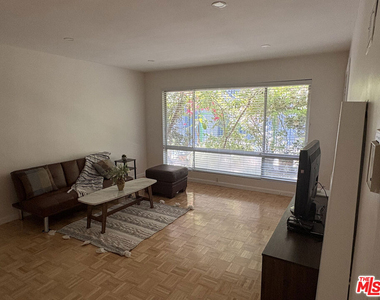 828 Lincoln Boulevard - Photo Thumbnail 1
